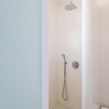 28 Lejlighed Maragkas